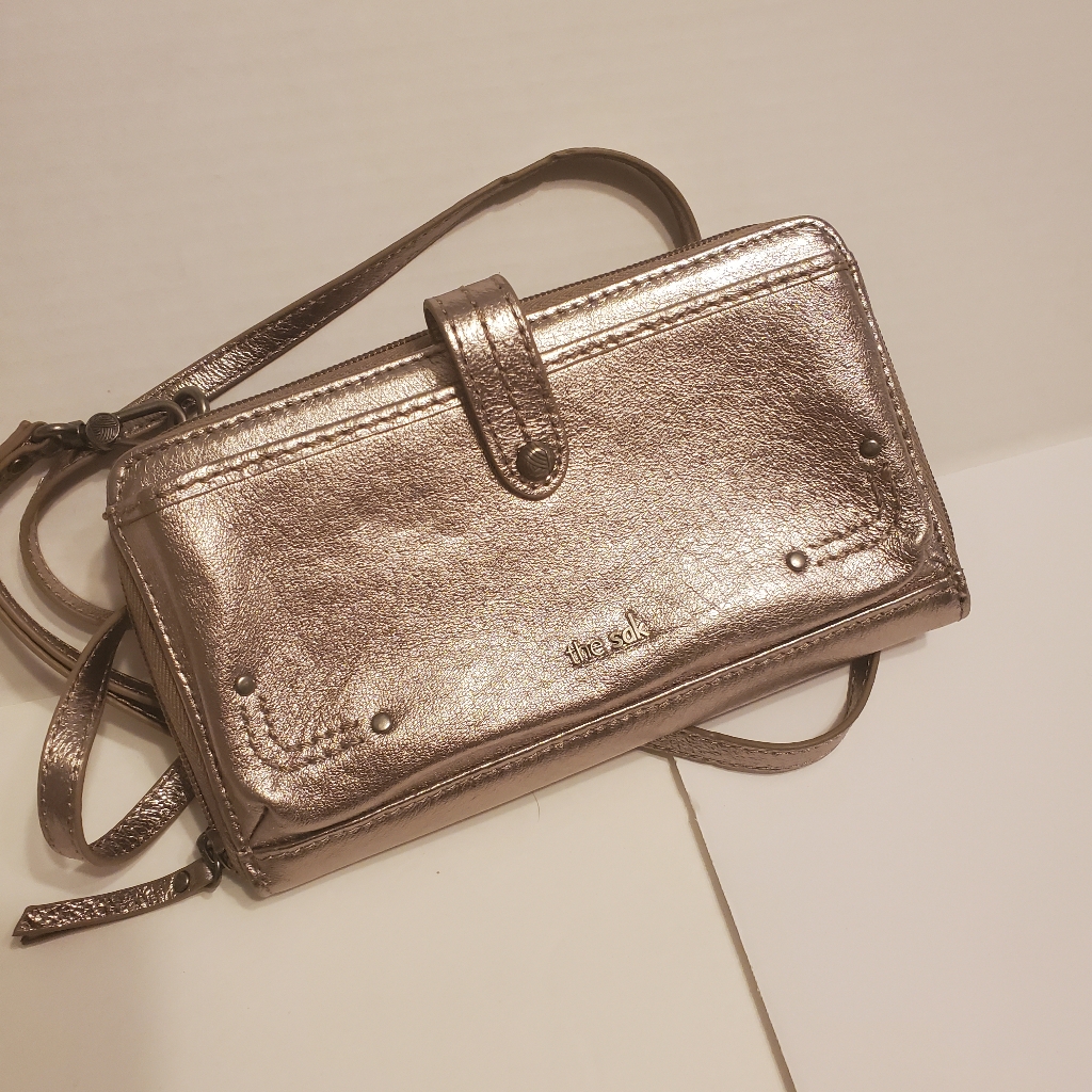 Saks Leather Crossbody Wallet / Purse